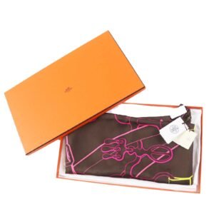 HERMES Stall H571828S silk Maron/Jaune POINTE TWILL Morning walk | AlmaBagz