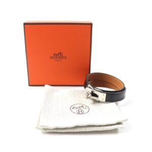 HERMES bracelet Box scarf black Kelly DeBultour | AlmaBagz