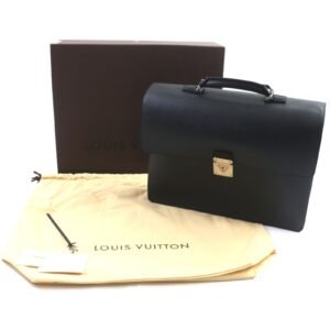 LOUIS VUITTON Briefcase M31042 Taiga black Robusto 2 Taiga Aldwaz | AlmaBagz