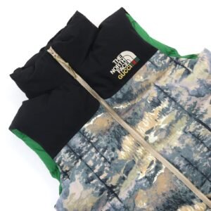 GUCCI Down vest 663762 Nylon multicolor M | AlmaBagz