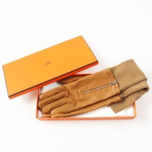 HERMES gloves Lamb leather gold 7.5 | AlmaBagz