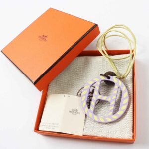 HERMES Necklace Main: Buffalo horn Lavender Yellow H Equip Women Used | AlmaBagz