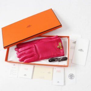 HERMES gloves Lamb leather shocking pink SOYA 6.5 | AlmaBagz