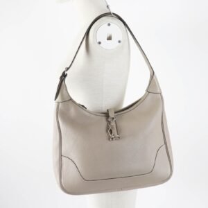 HERMES Shoulder Bag Taurillon Clemence Trutierle Gray Trim 31 | AlmaBagz