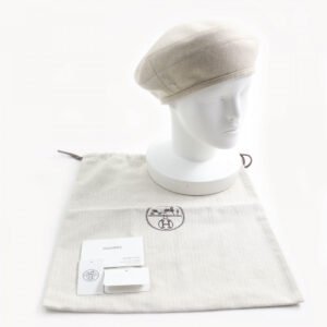 HERMES beret cashmere GREGE Saint Honore Charm 58 | AlmaBagz