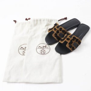 HERMES Sandals Chevre Verois Tufte Brown black Oran 35 | AlmaBagz