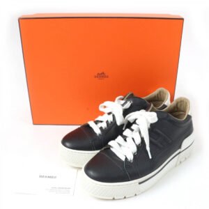HERMES Low cut sneakers leather black voltage 36 | AlmaBagz