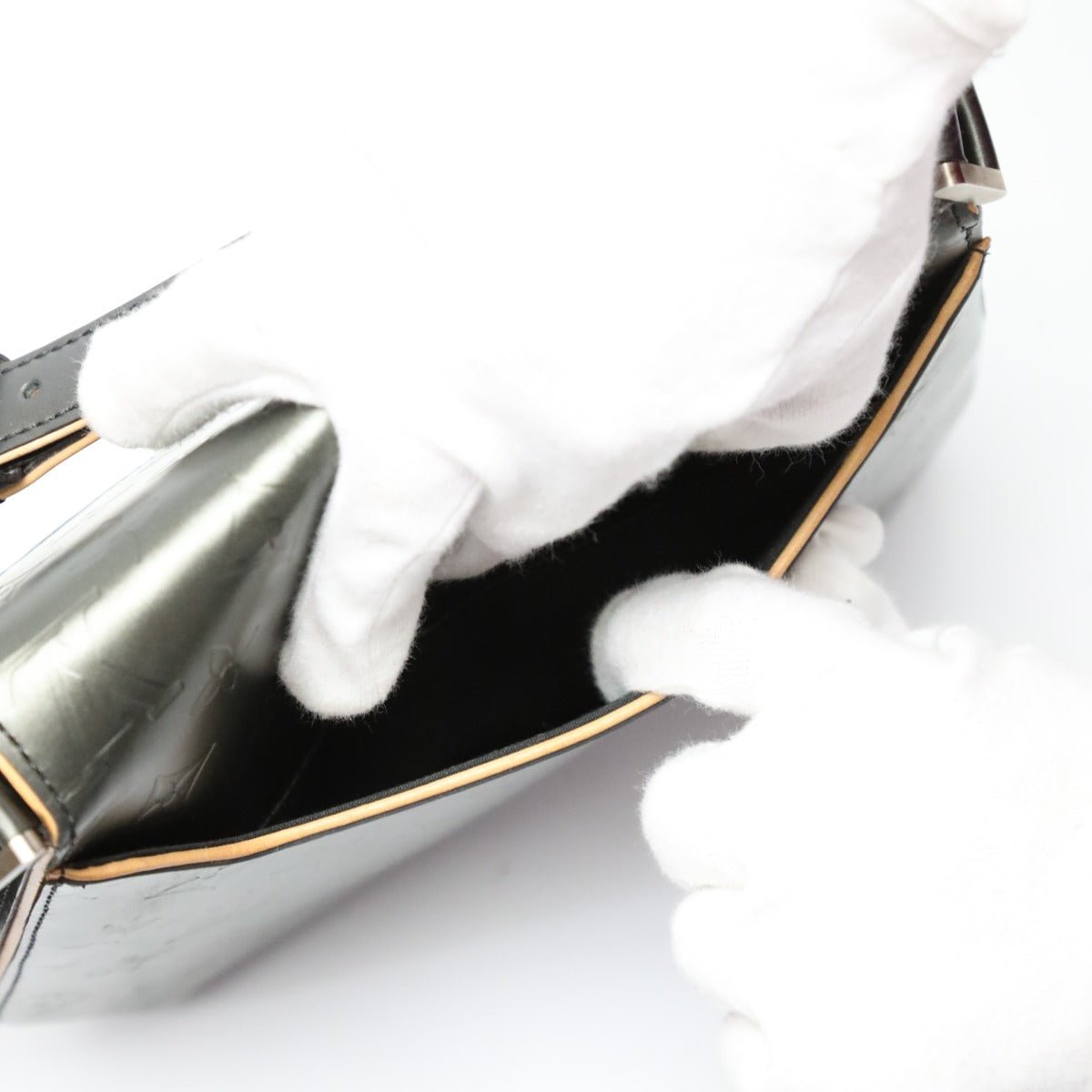 LOUIS VUITTON Shoulder Bag M55152 Monogram Matte Leather Noir Webster Street | AlmaBagz - Image 10