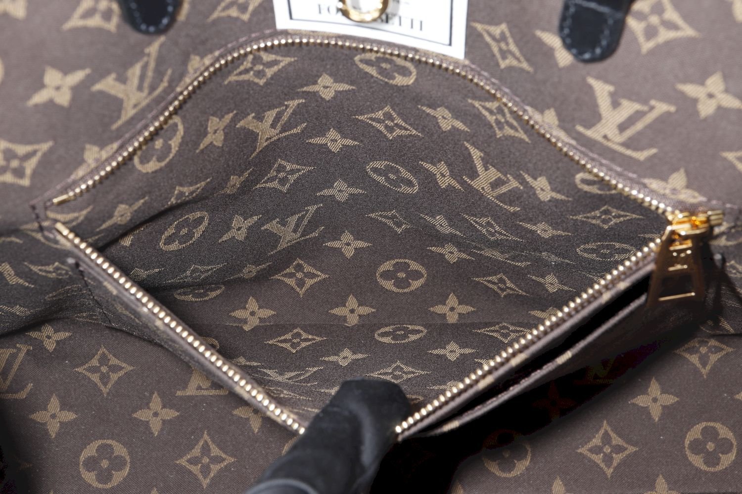 Louis Vuitton On The Go Fornasetti Capsule Collection (M59264) MM Size, with Dust Cover | AlmaBagz - Image 11