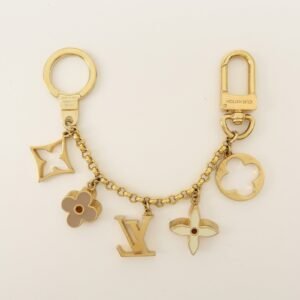 Louis Vuitton  Chain Fleur de Monogram LV Logo Bag Charm M65111 | AlmaBagz