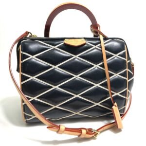 Louis Vuitton Leather Handbag | AlmaBagz
