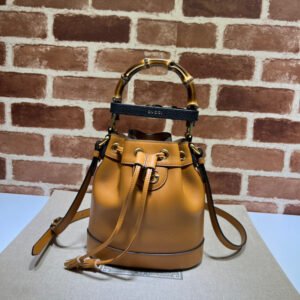 Gucci  Luxury -  Bags - 589 | AlmaBagz
