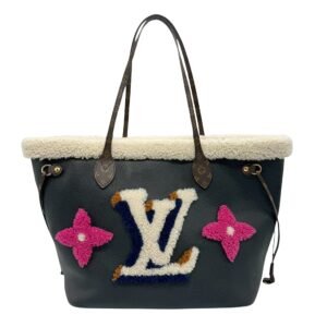 LOUIS VUITTON Neverfull MM Tote | AlmaBagz