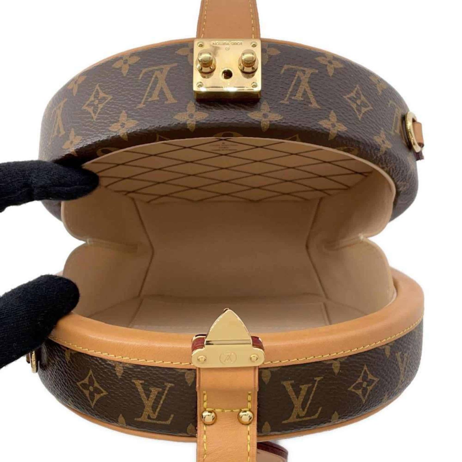 LOUIS VUITTON Petite Boîte À Chapeau Handbag | AlmaBagz - Image 4