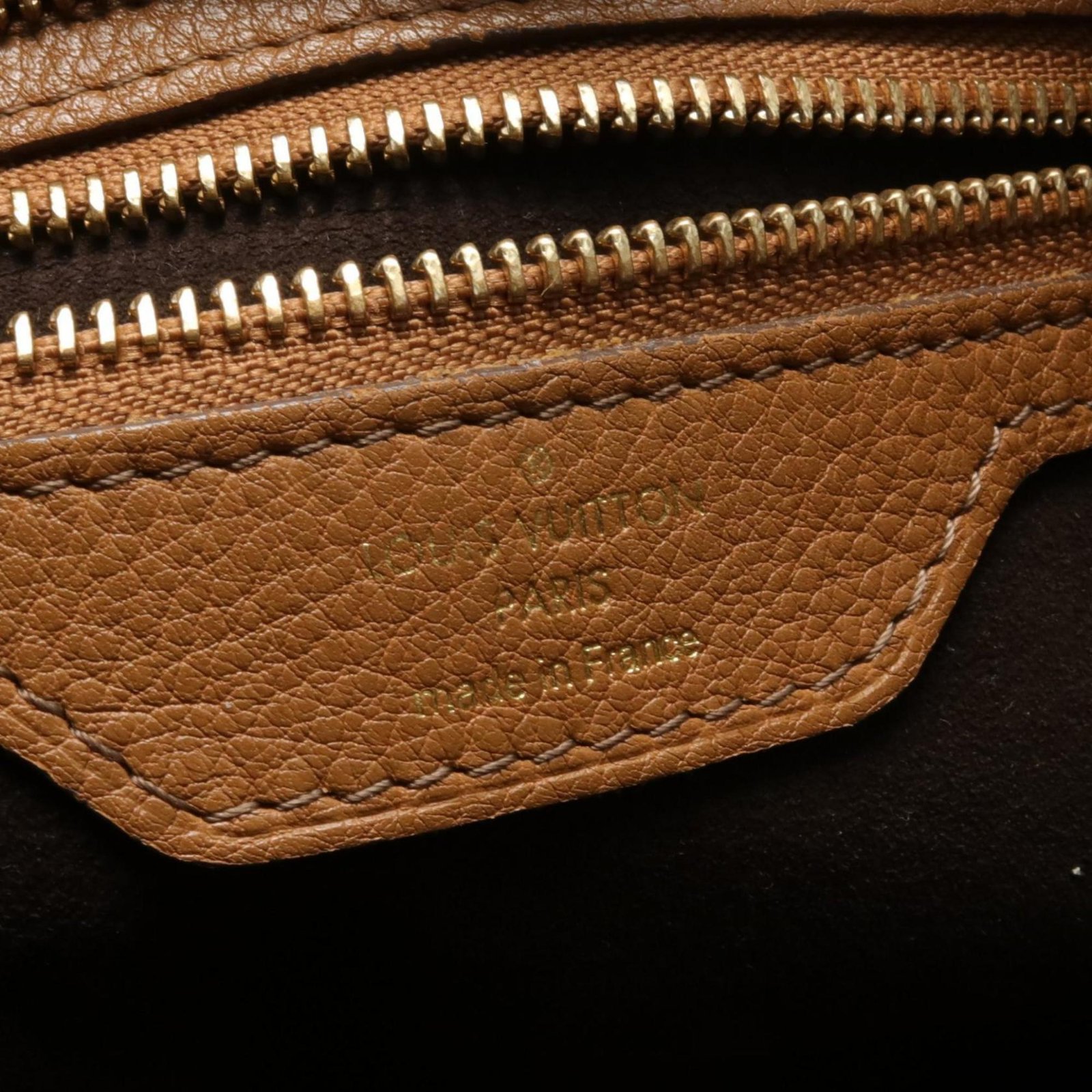 LOUIS VUITTON Selene Shoulder Bag | AlmaBagz - Image 4