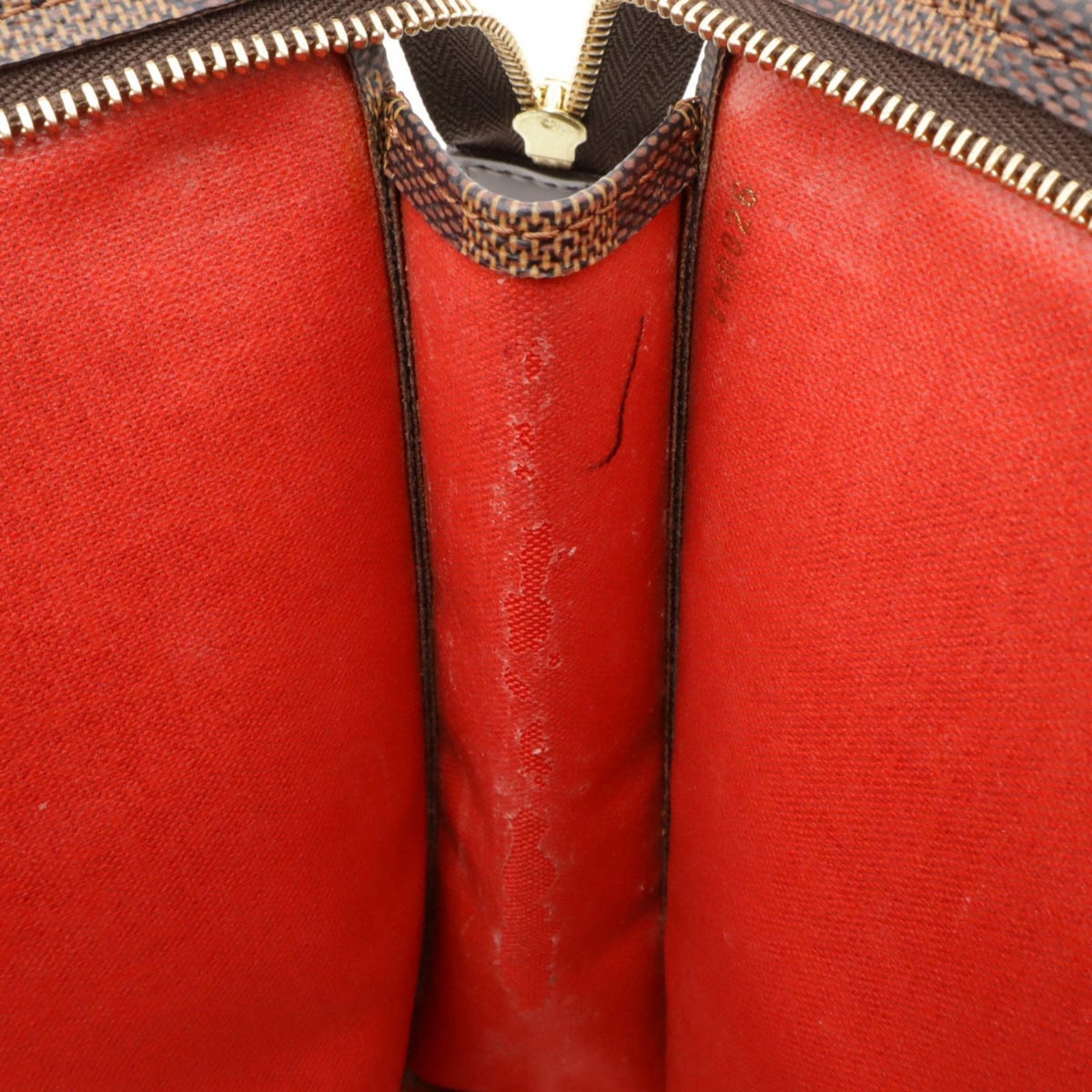 LOUIS VUITTON Poche Toilette Clutch Bag | AlmaBagz - Image 5