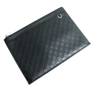 LOUIS VUITTON Discovery Clutch Bag | AlmaBagz