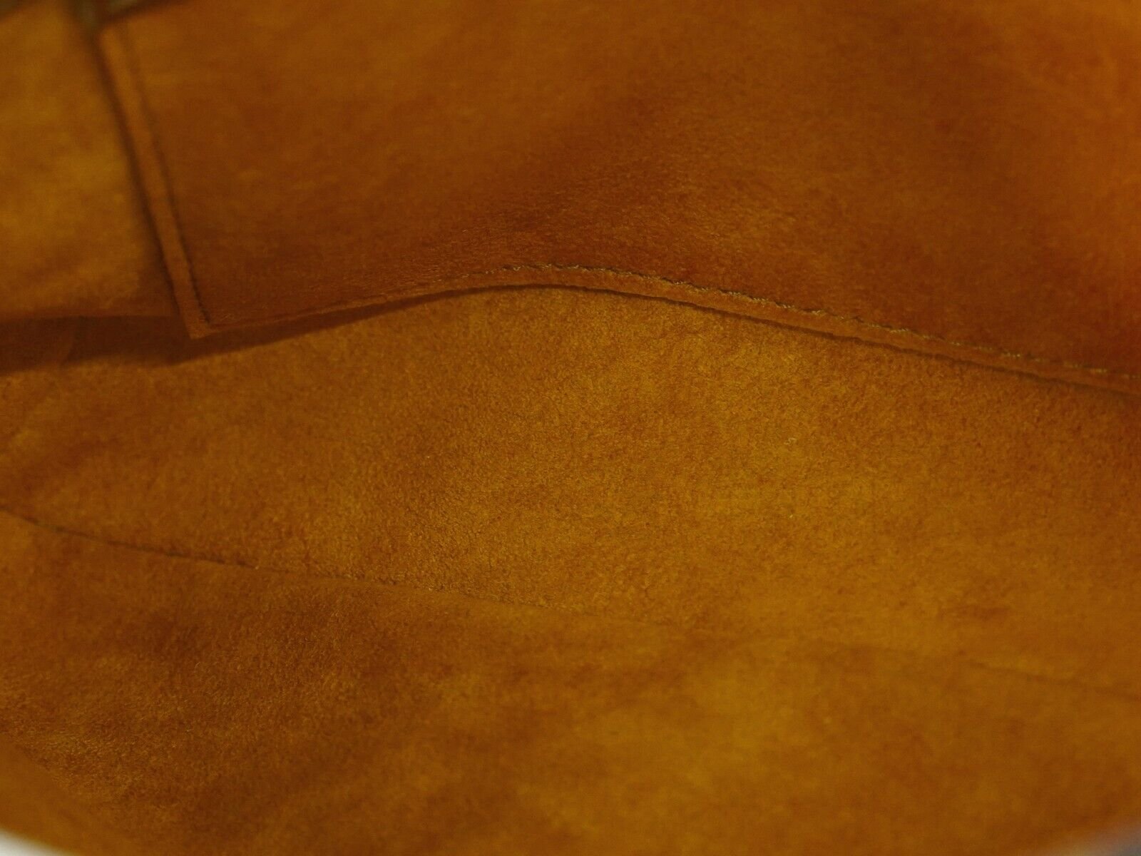 LOUIS VUITTON Musette Tango Shoulder Bag | AlmaBagz - Image 24