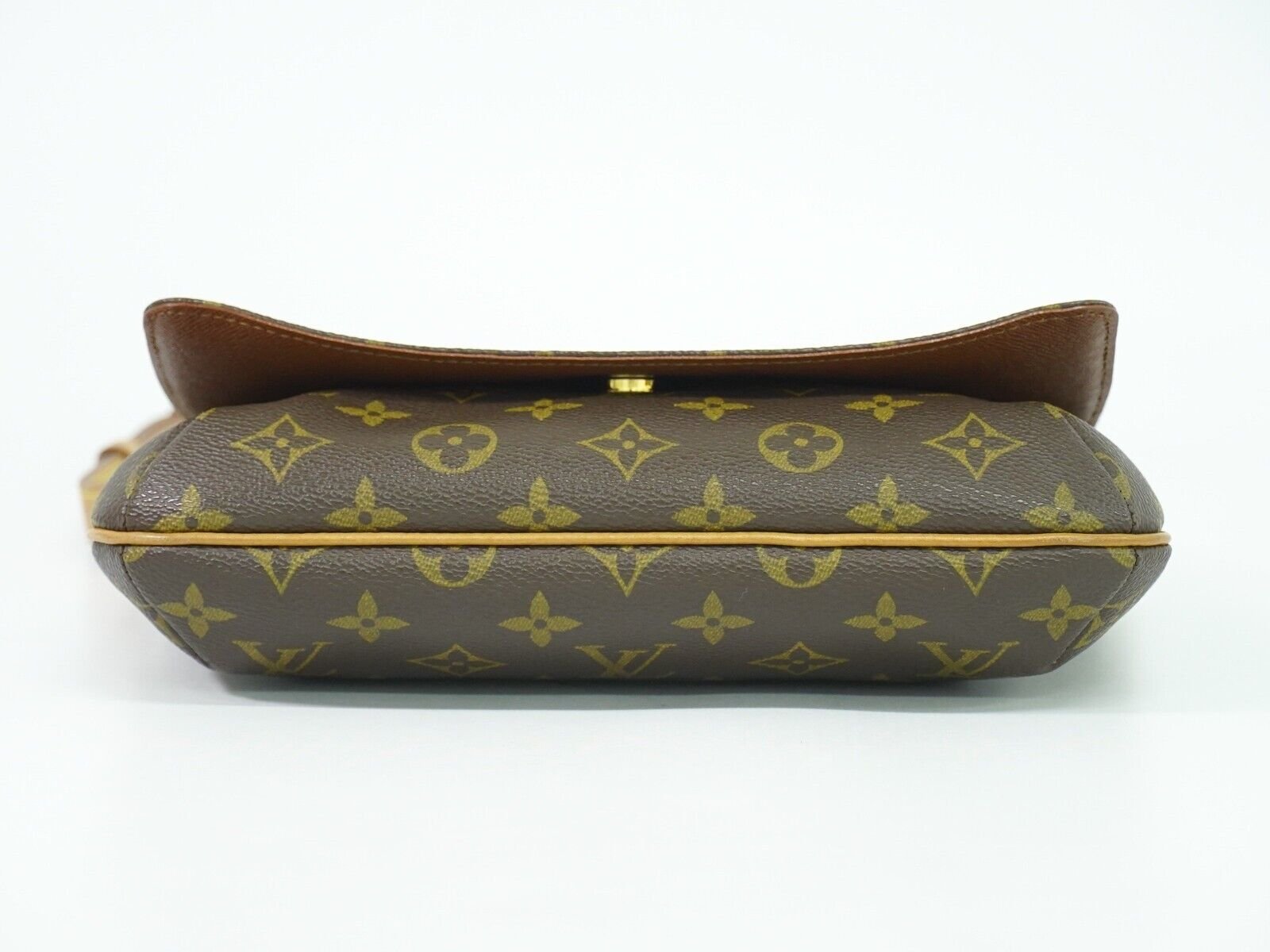 LOUIS VUITTON Musette Tango Shoulder Bag | AlmaBagz - Image 4