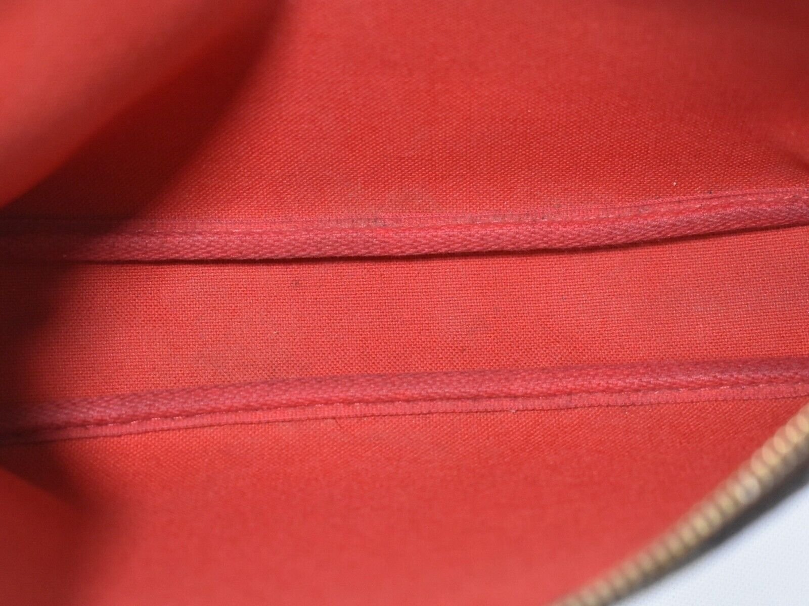 LOUIS VUITTON Pochette accessoires Clutch Bag | AlmaBagz - Image 21