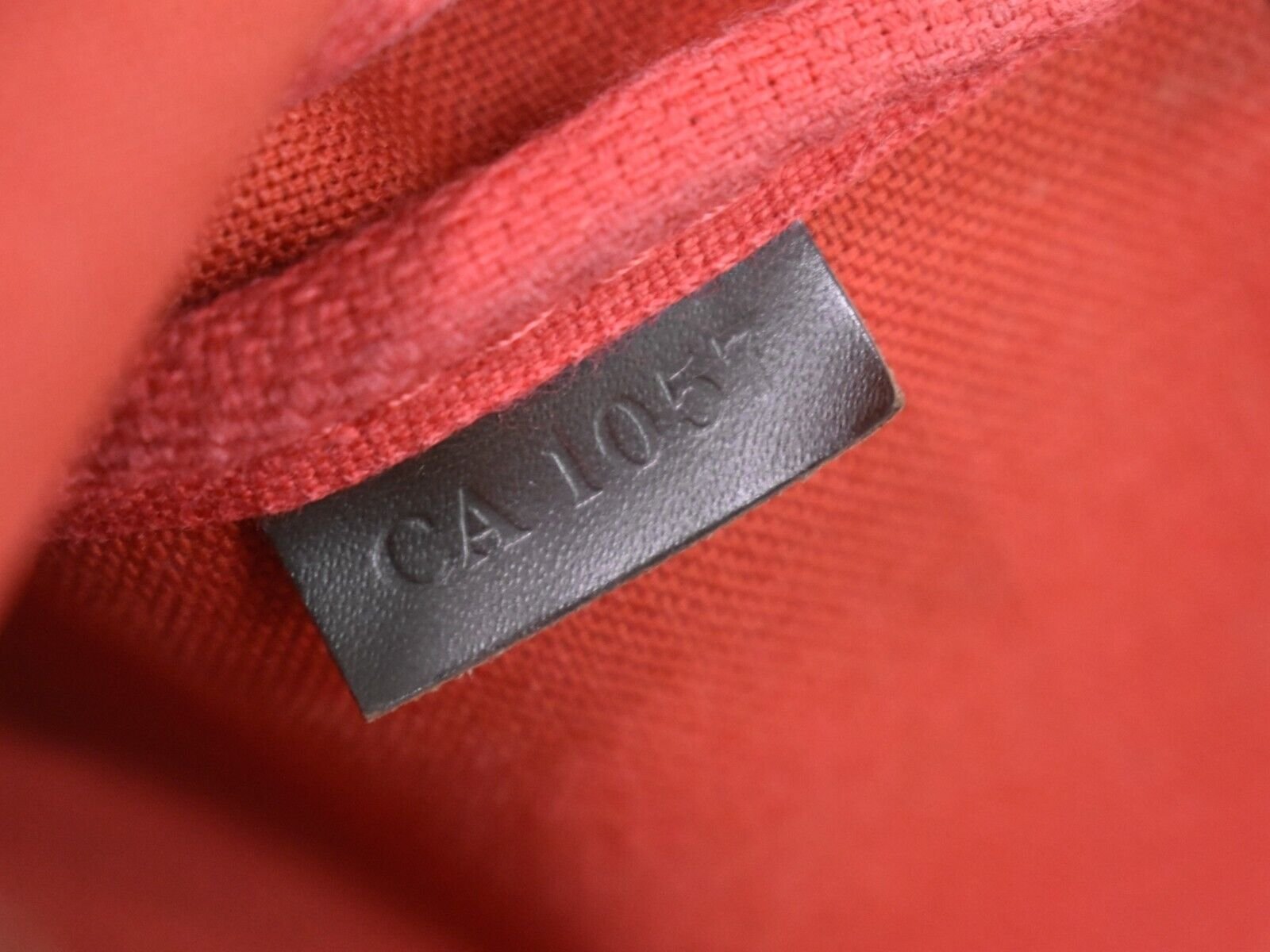 LOUIS VUITTON Pochette accessoires Clutch Bag | AlmaBagz - Image 6