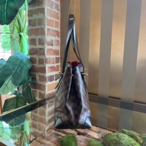 LOUIS VUITTON Hampstead Damier Ebene GM Shoulder Bag | AlmaBagz