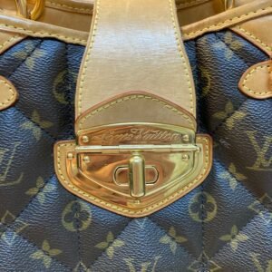Handbag Luxury Designer By Louis Vuitton  Size: Large | AlmaBagz