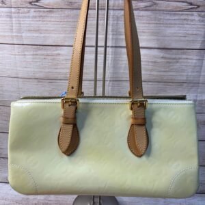 HandBag Luxury Designer Louis Vuitton, Size Medium | AlmaBagz