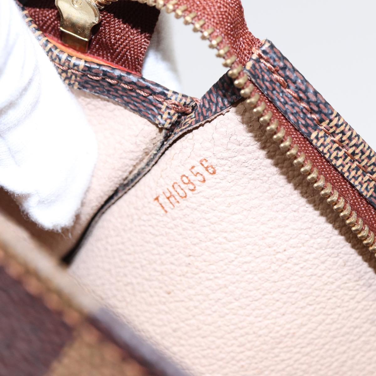 LOUIS VUITTON Poche Toilette Clutch Bag | AlmaBagz - Image 6