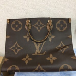 Louis Vuitton On The Go MM Coated Canvas Tote Bag,Brown | AlmaBagz
