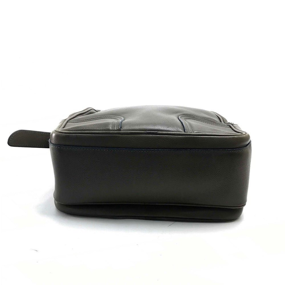 LOUIS VUITTON Shoulder Bag M95781 leather khaki Men's bag mens Used | AlmaBagz - Image 2