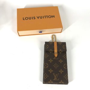 LOUIS VUITTON Pouch M68523 Monogram canvas Brown Monogram Carabiner Box phone case | AlmaBagz