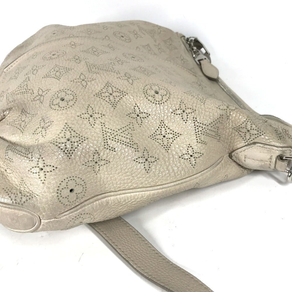LOUIS VUITTON Shoulder Bag M94275 monogram mahina leather beige Monogram Mahina Serene PM | AlmaBagz - Image 9