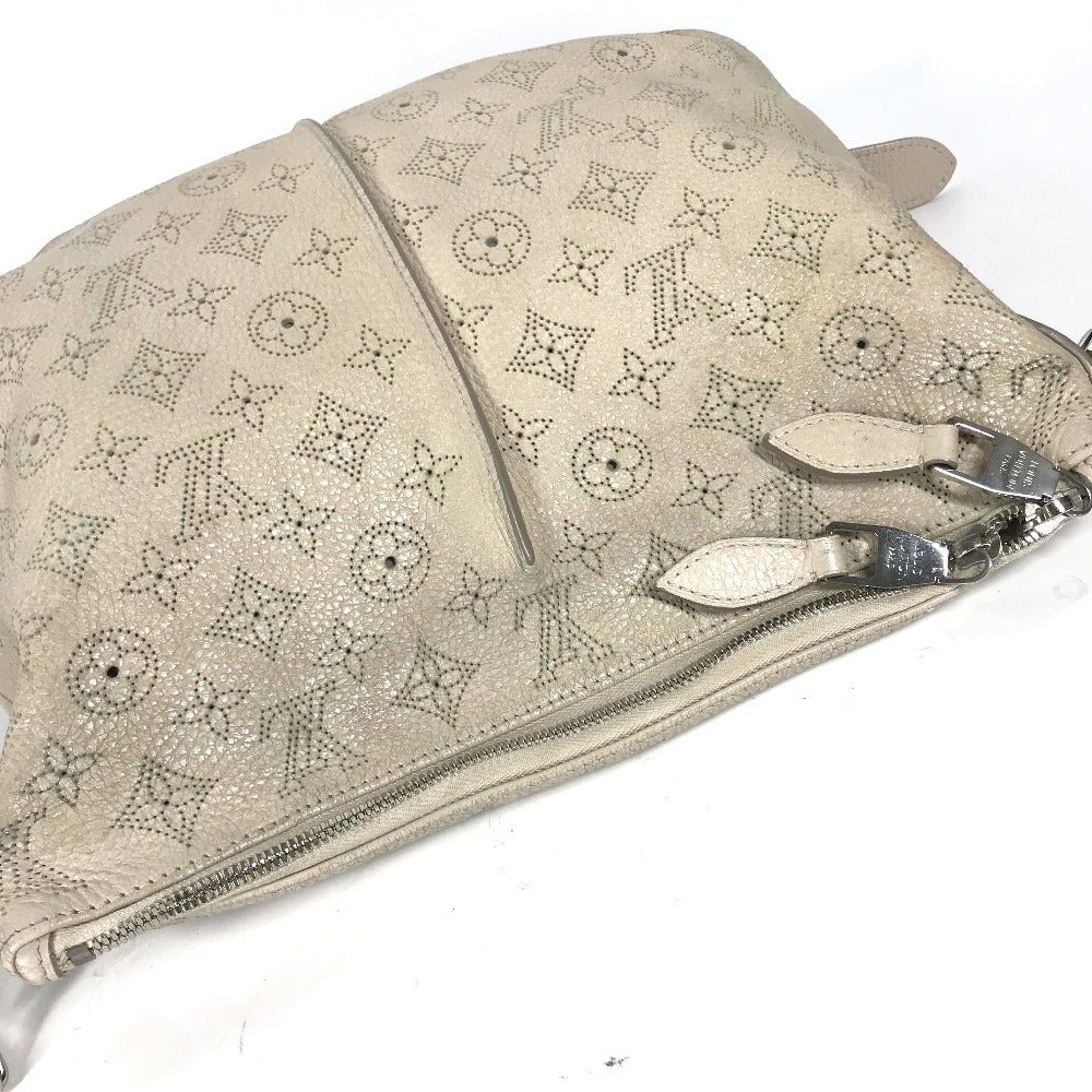 LOUIS VUITTON Shoulder Bag M94275 monogram mahina leather beige Monogram Mahina Serene PM | AlmaBagz - Image 3