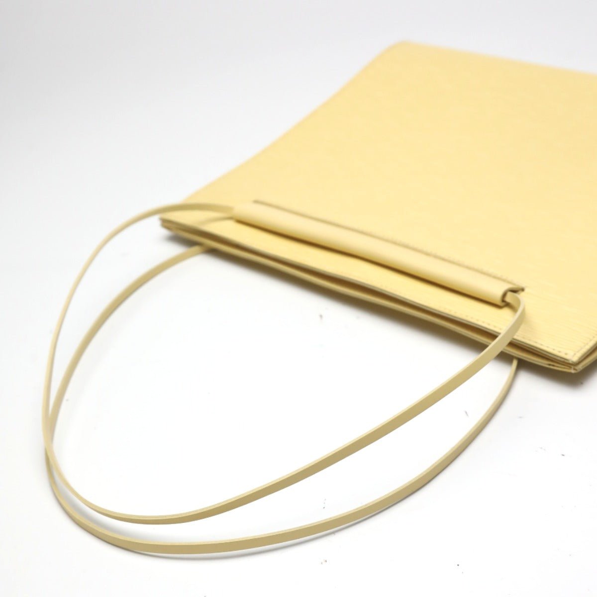 LOUIS VUITTON Shoulder Bag M5246A Epi Leather yellow Shoulder Bag Shoulder Bag Epi Saint Tropez Women Used | AlmaBagz - Image 10