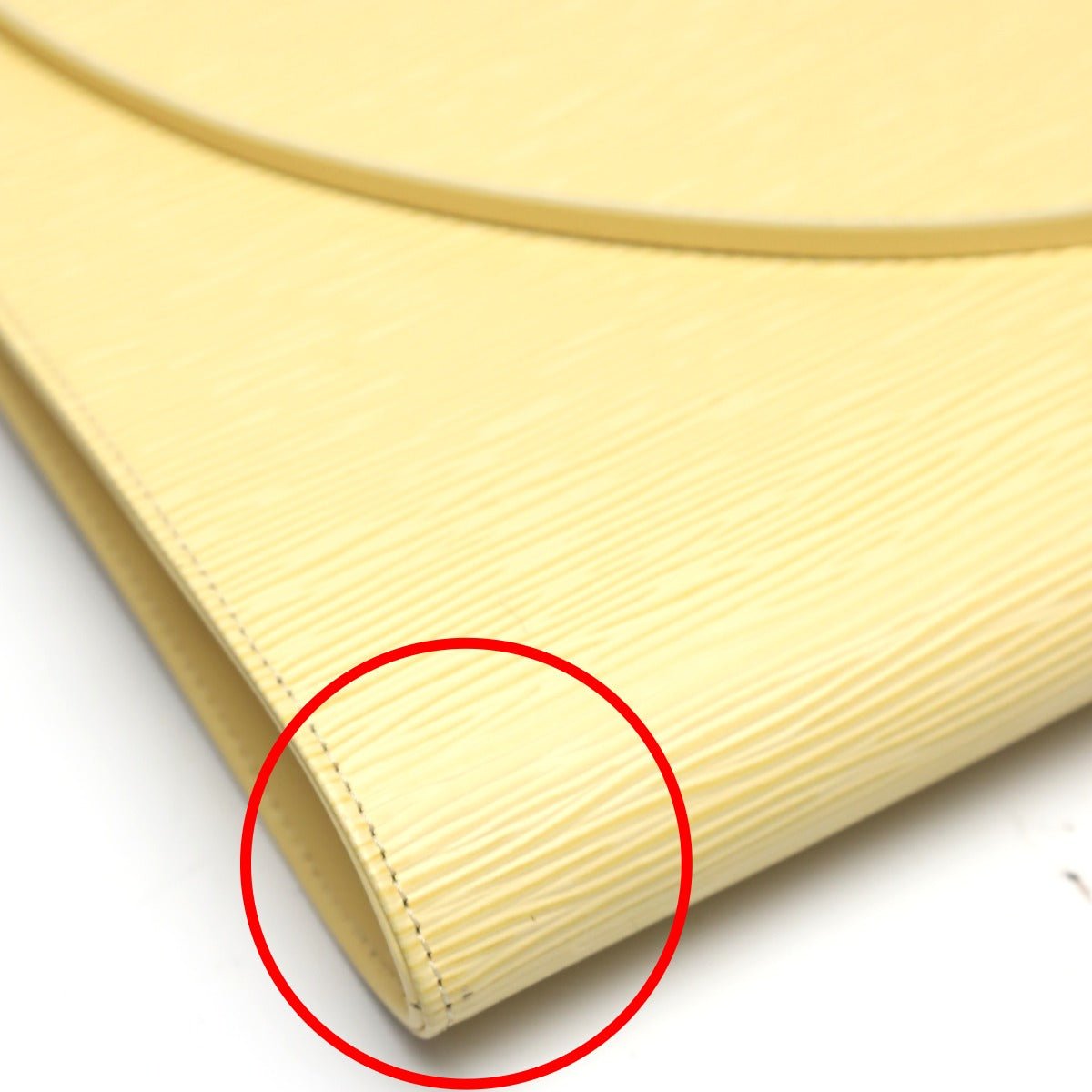 LOUIS VUITTON Shoulder Bag M5246A Epi Leather yellow Shoulder Bag Shoulder Bag Epi Saint Tropez Women Used | AlmaBagz - Image 6