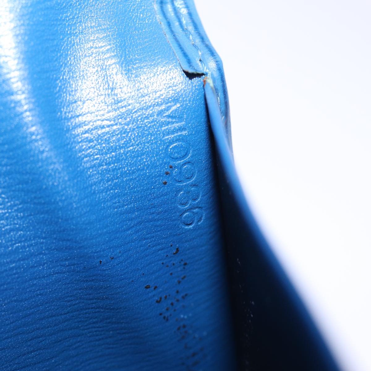 LOUIS VUITTON Portefeuille Wallet | AlmaBagz - Image 6