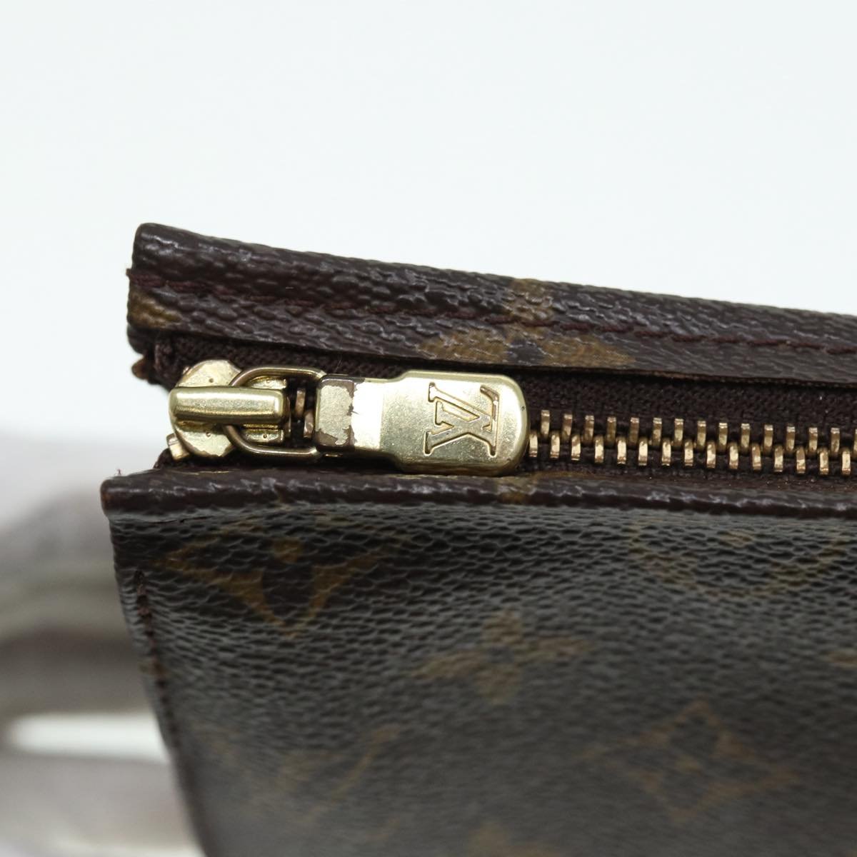 LOUIS VUITTON Poche Toilette Clutch Bag | AlmaBagz - Image 13