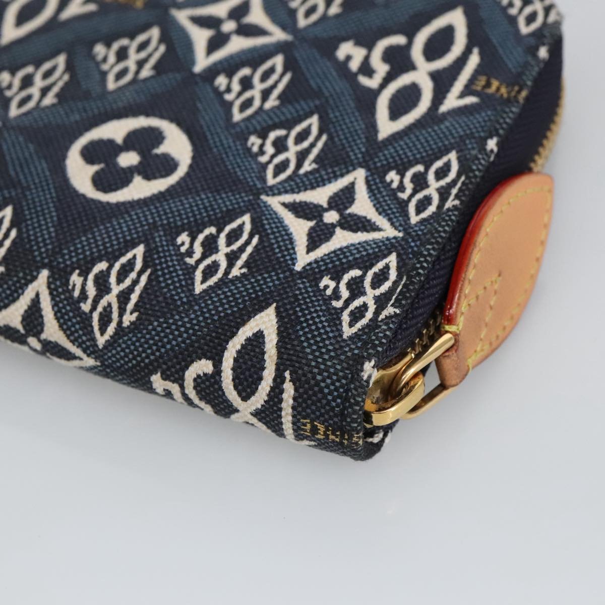 Louis Vuitton Portefeuille Zippy Canvas Wallet | AlmaBagz - Image 6