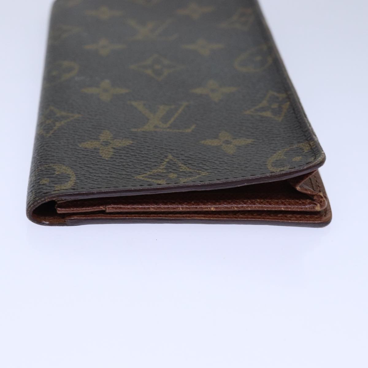 LOUIS VUITTON Porte Carte Credit Wallet | AlmaBagz - Image 9