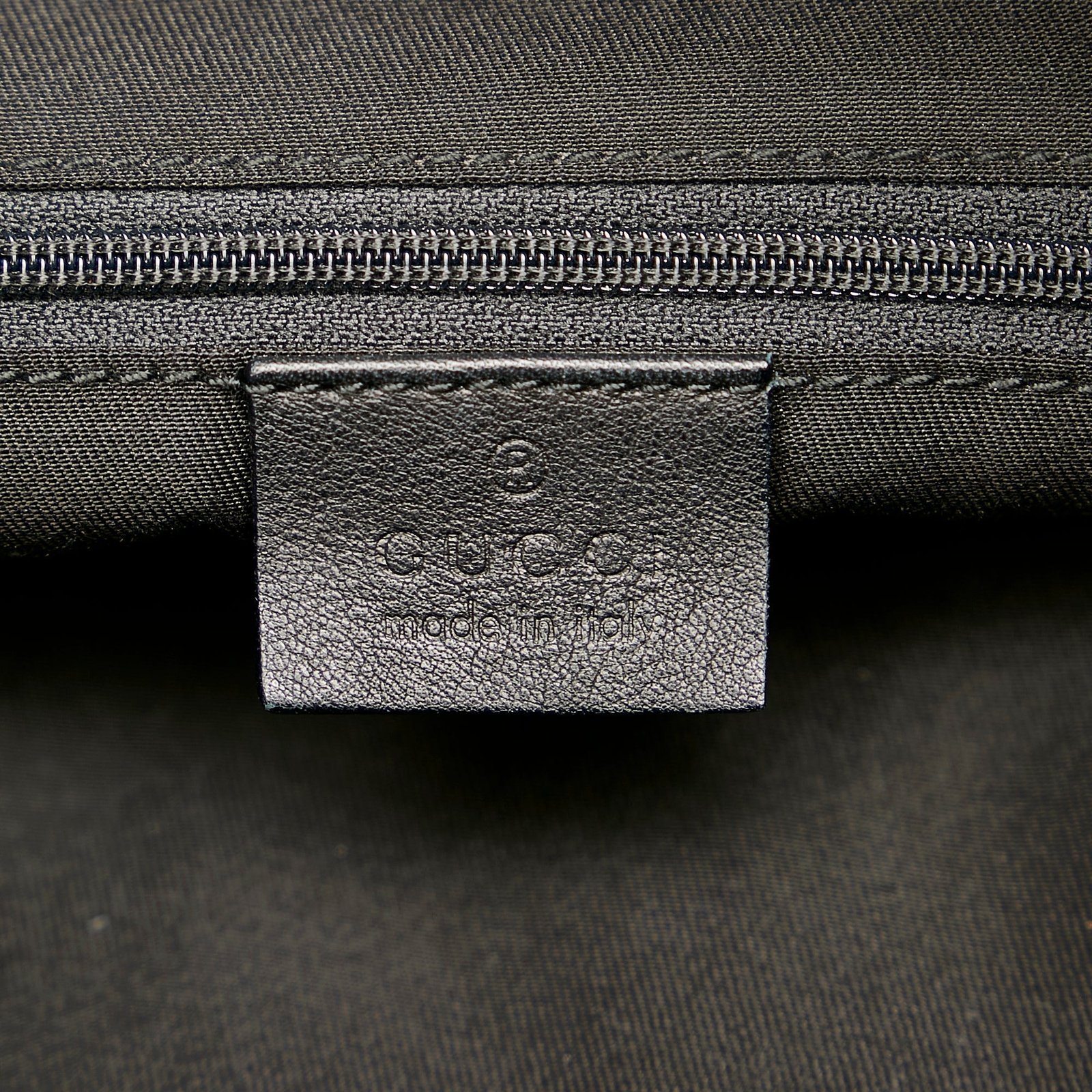 Gucci Abbey D-Ring Tote Bag Black | AlmaBagz - Image 6