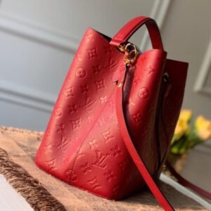 Louis Vuitton NÉONOÉ BB | AlmaBagz