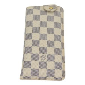 LOUIS VUITTON Etui à lunettes Jewelleryset | AlmaBagz