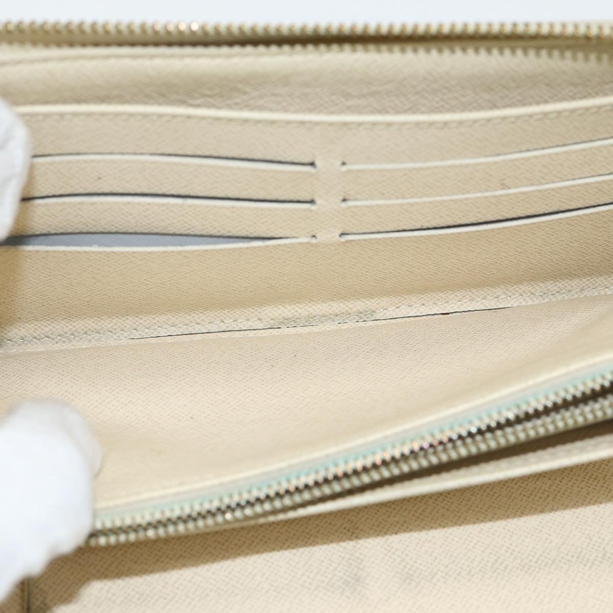 LOUIS VUITTON Portefeuille zippy Wallet | AlmaBagz - Image 19