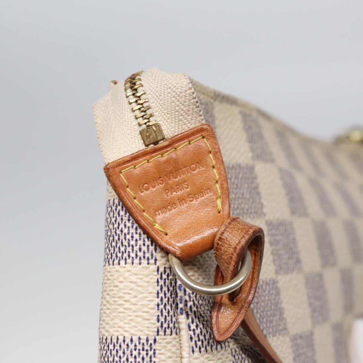 LOUIS VUITTON Pochette Accessoire Clutch Bag | AlmaBagz - Image 8