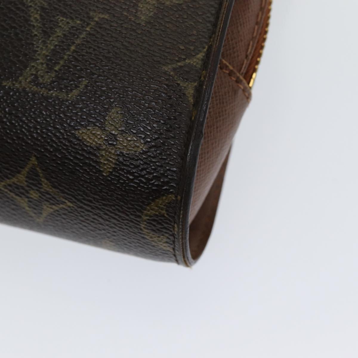 LOUIS VUITTON Orsay Clutch Bag | AlmaBagz - Image 14