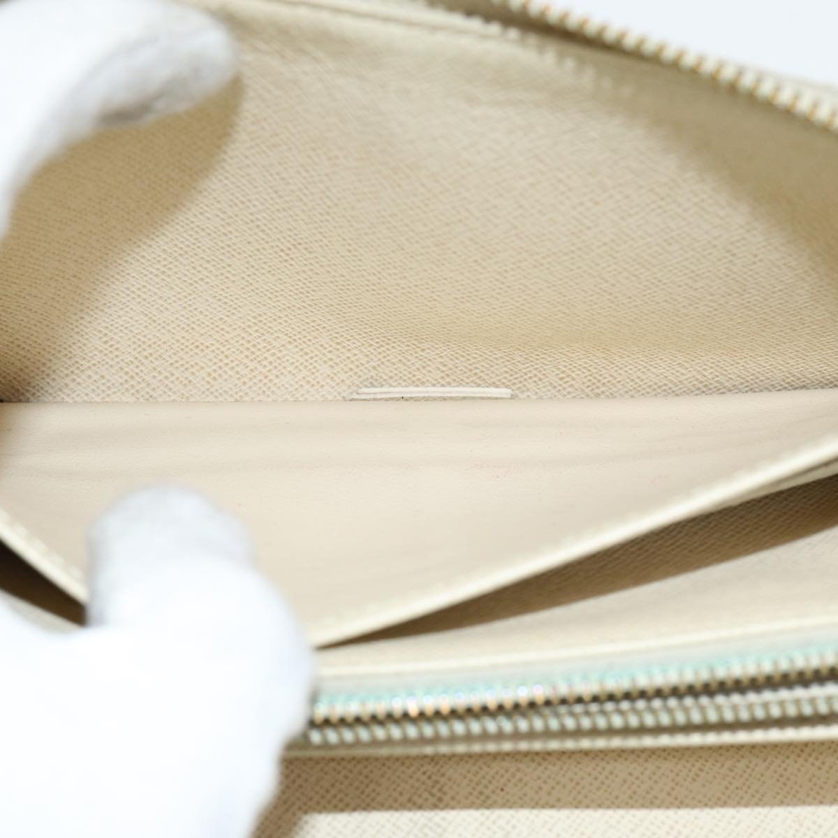 LOUIS VUITTON Portefeuille zippy Wallet | AlmaBagz - Image 17