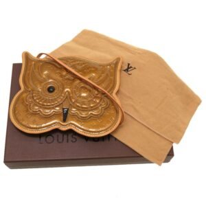 LOUIS VUITTON Monogram Vernis Comte Defe Pochette Owl Bronze M92268 Shoulder Bag | AlmaBagz