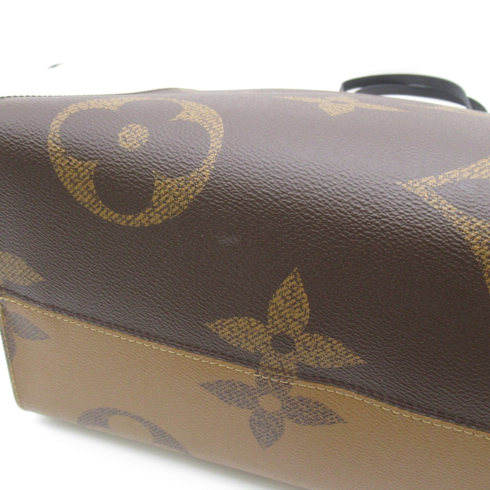 LOUIS VUITTON On the go GM Brown Monogram PVC coated canvas M45320 | AlmaBagz - Image 9