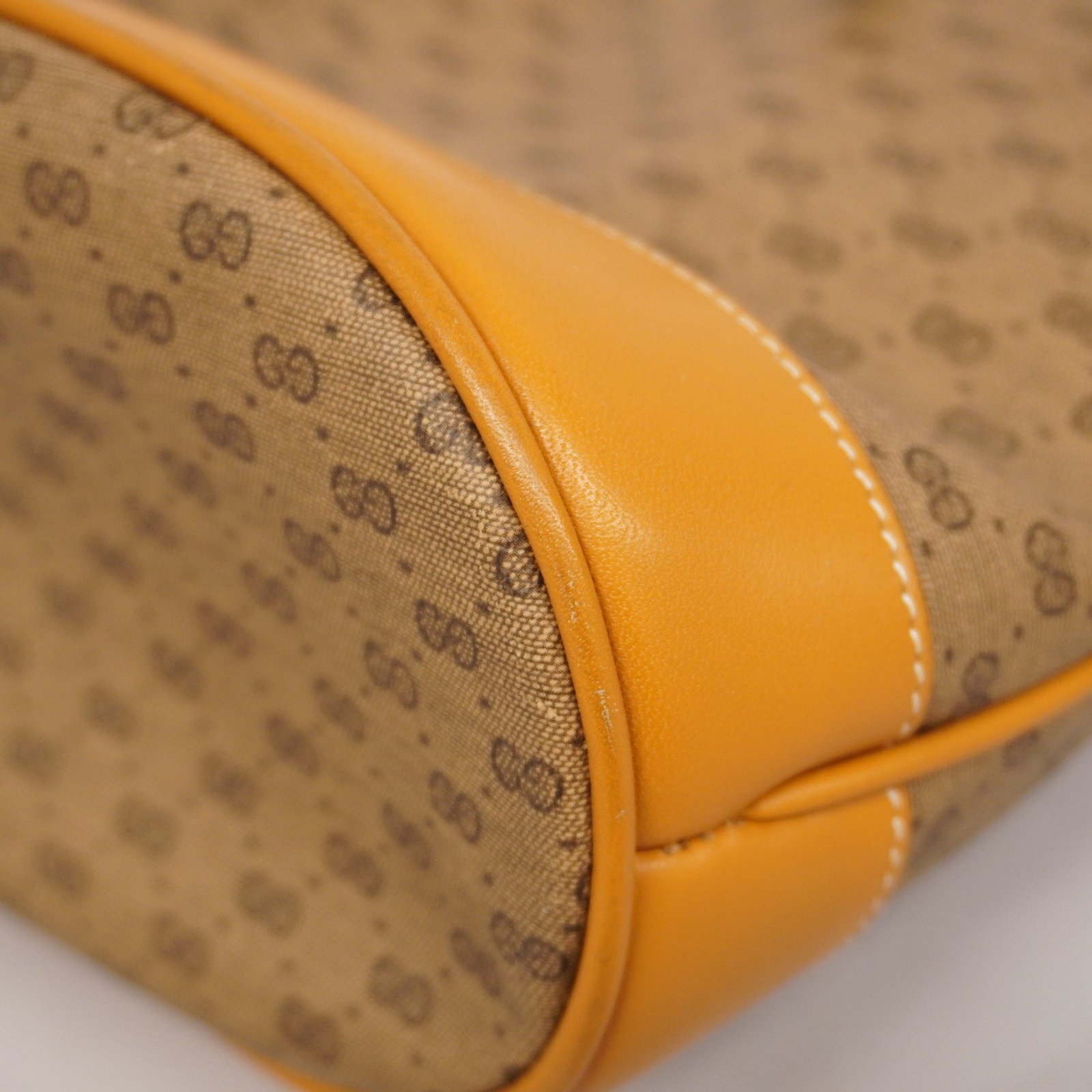 GUCCI Micro GG 001 165 0937 Women's PVC,Leather Shoulder Bag Beige | AlmaBagz - Image 16